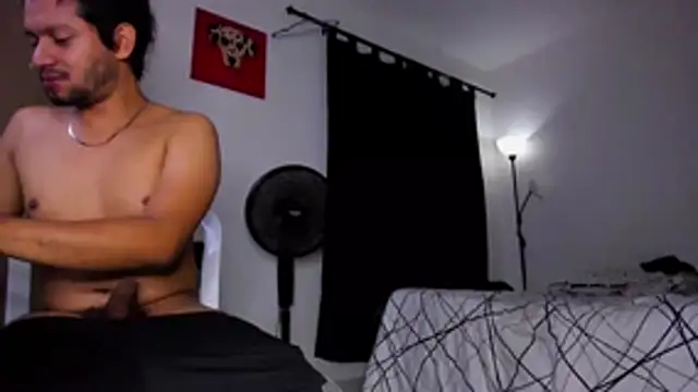 Cloudy pigDude online show from 04.06.26