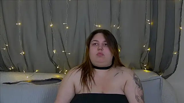 LillianKim online show from 10.30.25