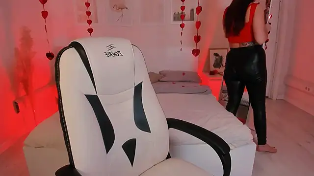 Ellis Foxy online show from 02.17.25