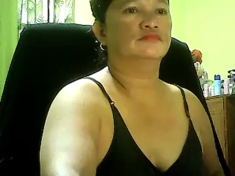 hott scarlett online show from 01.28.25