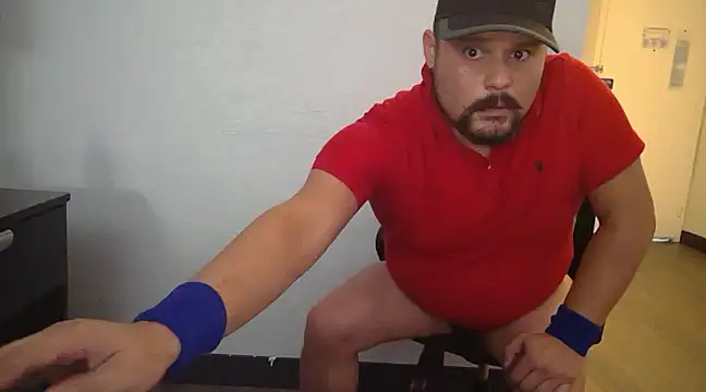 Snapshot of LumberJockMan chatting on 12.04.24 LumberJockMan online show from 12.04.24