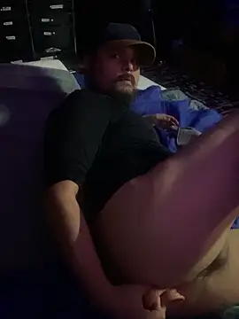 Snapshot of LumberJockMan chatting on 12.29.24 LumberJockMan online show from 12.29.24