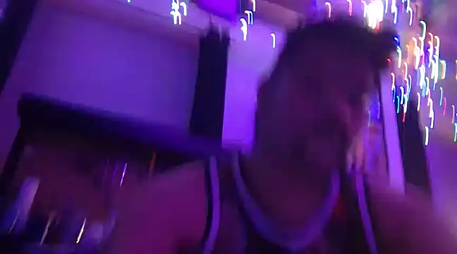 Snapshot of LumberJockMan chatting on 02.15.25 LumberJockMan online show from 02.15.25