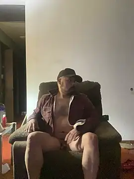 Snapshot of LumberJockMan chatting on 03.20.25 LumberJockMan online show from 03.20.25