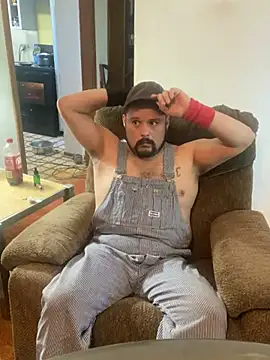 Snapshot of LumberJockMan chatting on 03.20.25 LumberJockMan online show from 03.20.25