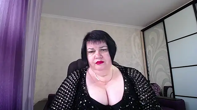 JuicyLady Di online show from 09.27.25