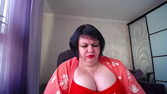 JuicyLady Di online show from 02.04.26