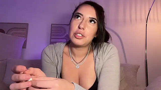 SissiVienna online show from 12.18.25