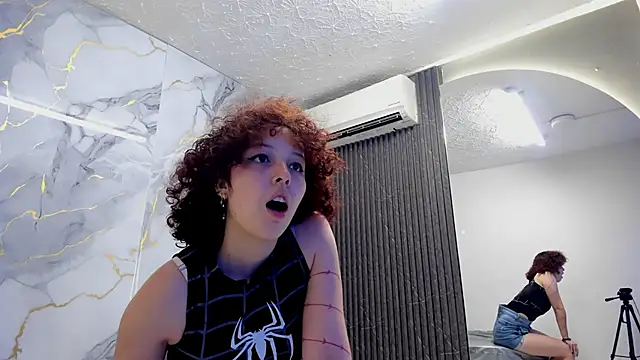 Katemoss70 online show from 01.18.25