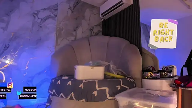 Katemoss70 online show from 03.27.26