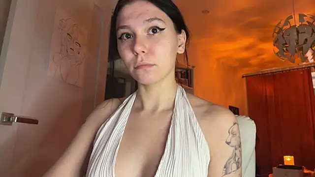 pinkdolly18 online show from 10.12.25