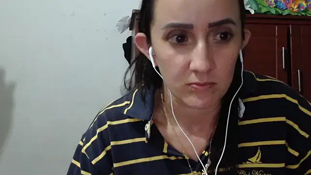 Snapshot of DeepAnal07 chatting on 10.26.25 DeepAnal07 online show from 10.26.25