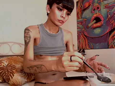 Snapshot of juicyCOCKeva chatting on 10.23.25 juicyCOCKeva online show from 10.23.25