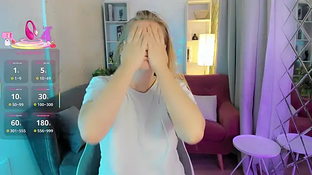 Snapshot of JadeSoft chatting on 09.19.25 JadeSoft online show from 09.19.25