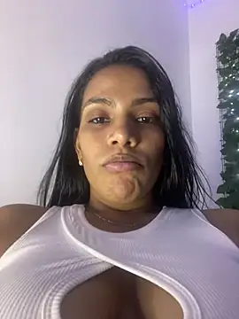 ArielleMillerr online show from 03.18.25