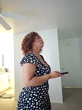 cataleya-glen online show from 10.14.25