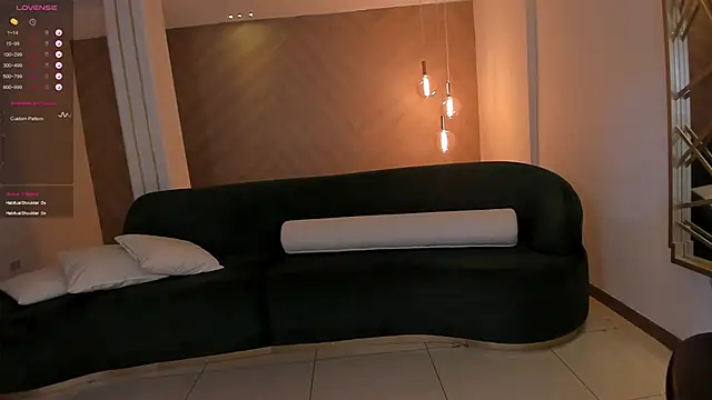 MartinnaBonnet online show from 02.19.25