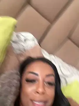 Snapshot of Amber_Parker chatting on 02.12.25 Amber Parker online show from 02.12.25