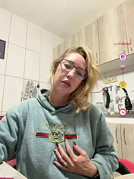 RAIRAsexy online show from 07.21.26
