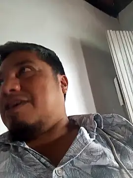 Snapshot of Vulckano43 chatting on 03.15.25 Vulckano43 online show from 03.15.25