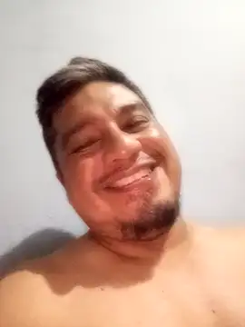 Snapshot of Vulckano43 chatting on 10.07.25 Vulckano43 online show from 10.07.25