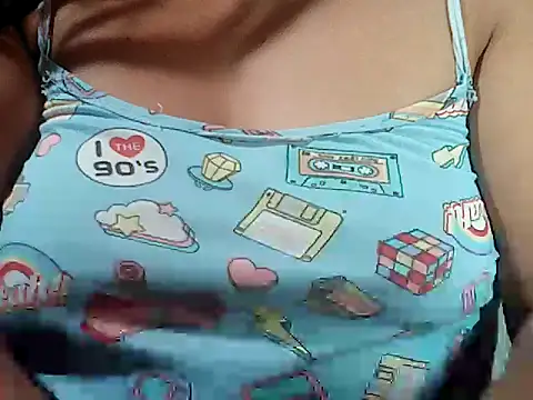 Snapshot of Sexyhorney4u chatting on 11.28.25 Sexyhorney4u online show from 11.28.25