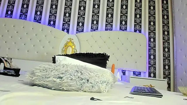 Aidasina online show from 02.09.25