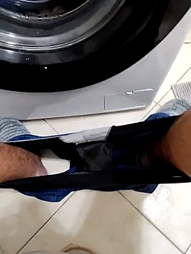 Snapshot of alex899927 chatting on 10.31.25 alex899927 online show from 10.31.25