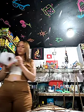 Nanybaker95 online show from 09.21.25