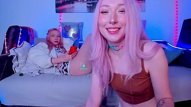 Snapshot of AlexRoseLiRed chatting on 12.09.24 AlexRoseLiRed online show from 12.09.24