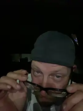 Snapshot of Tomas_Zaddy chatting on 12.04.24 Tomas Zaddy online show from 12.04.24