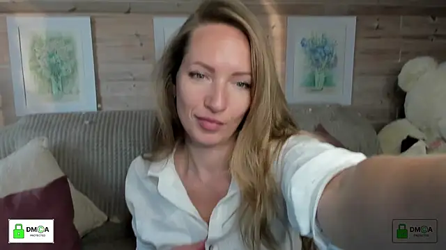 Queenymel online show from 09.11.25