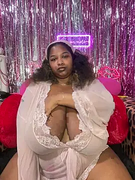 BigFineSelena online show from 02.10.26