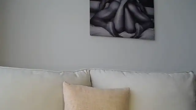 Snapshot of Pretty_Liya08 chatting on 02.04.25 Pretty Liya08 online show from 02.04.25