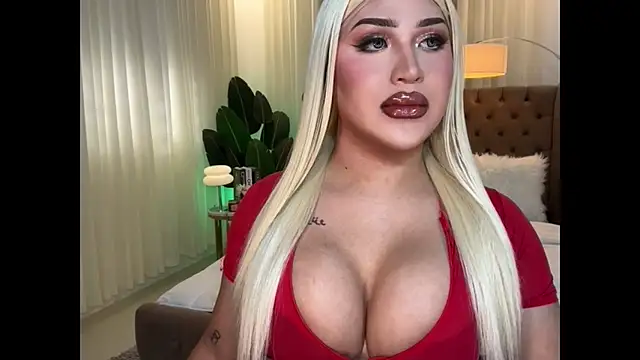 Your Majesty Tyra online show from 01.09.25