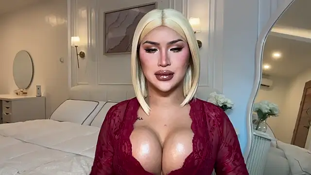 Your Majesty Tyra online show from 07.02.26