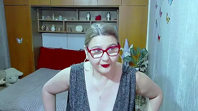 LucilleFenlys online show from 05.26.26