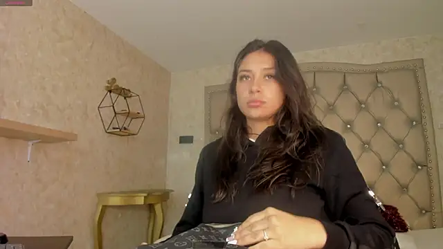 Snapshot of dayra_angels chatting on 12.27.24 dayra angels online show from 12.27.24