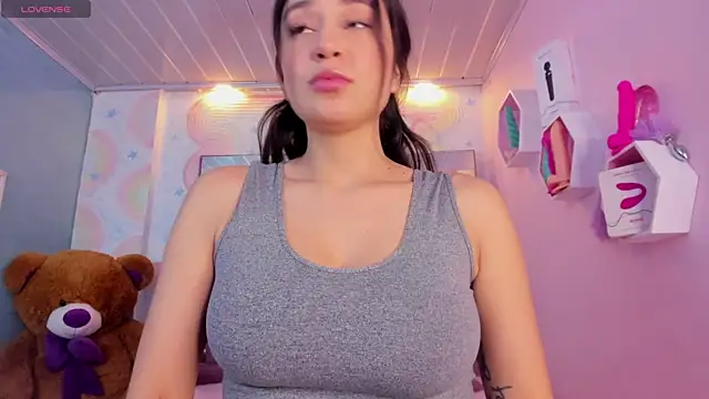 Snapshot of dayra_angels chatting on 01.14.25 dayra angels online show from 01.14.25