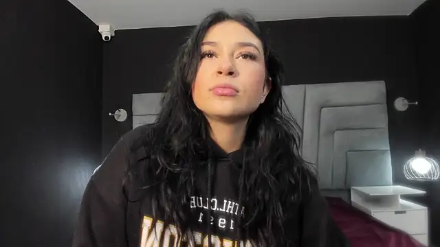 Snapshot of dayra_angels chatting on 03.13.25 dayra angels online show from 03.13.25