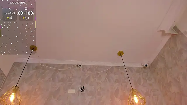 Snapshot of dayra_angels chatting on 11.04.25 dayra angels online show from 11.04.25