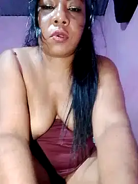 Snapshot of rosmery-navarro chatting on 12.29.24 rosmery-navarro online show from 12.29.24