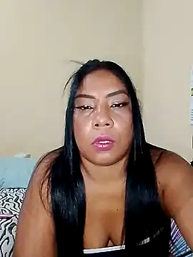 Snapshot of rosmery-navarro chatting on 03.03.25 rosmery-navarro online show from 03.03.25