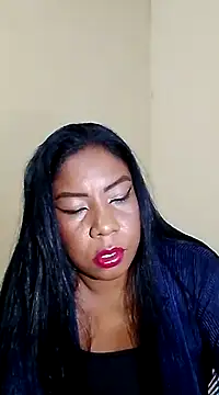 Snapshot of rosmery-navarro chatting on 03.05.25 rosmery-navarro online show from 03.05.25