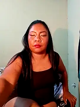 Snapshot of rosmery-navarro chatting on 03.04.26 rosmery-navarro online show from 03.04.26