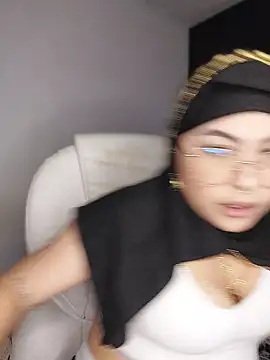 Hana    online show from 03.23.26