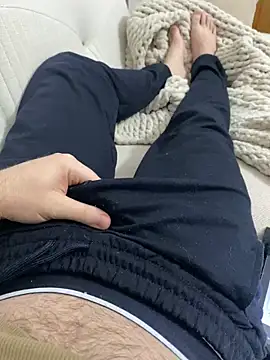 Snapshot of okanist chatting on 01.26.25 okanist online show from 01.26.25