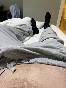 Snapshot of okanist chatting on 02.01.25 okanist online show from 02.01.25