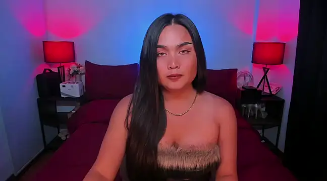 Snapshot of Jh3na chatting on 02.14.25 Jh3na online show from 02.14.25