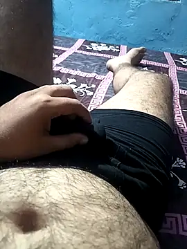 Snapshot of witchhunter1 chatting on 10.02.25 witchhunter1 online show from 10.02.25